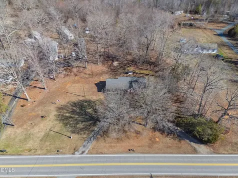 5513 Nc Highway 700 Eden NC 27288