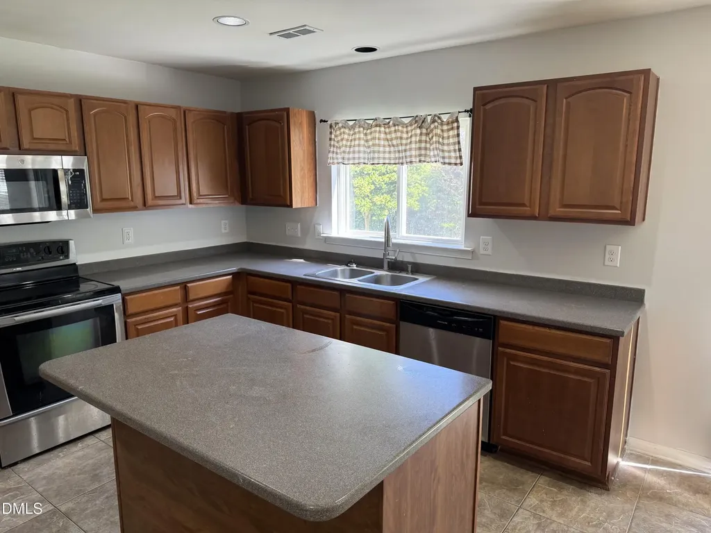 108 Poppy Hills Court Raleigh NC 27603