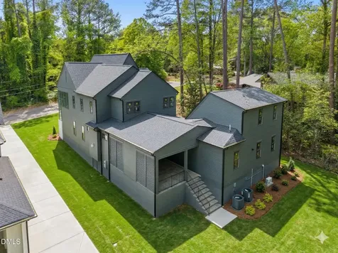 6 Chantilly Place Durham NC 27707