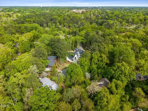 6 Chantilly Place Durham NC 27707