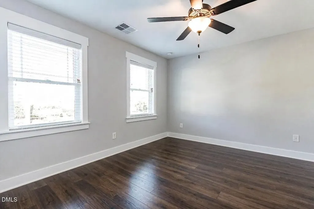 641 N O'neil Street Clayton NC 27520