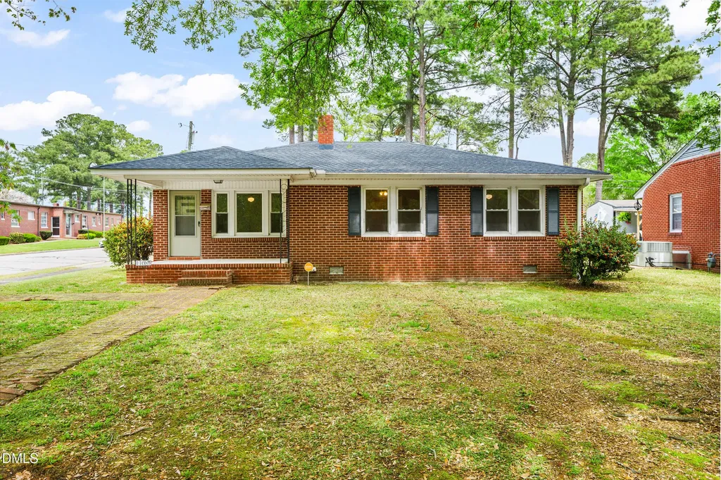1108 Speight Street Tarboro NC 27886