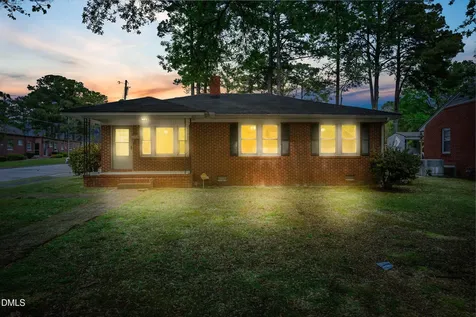 1108 Speight Street Tarboro NC 27886