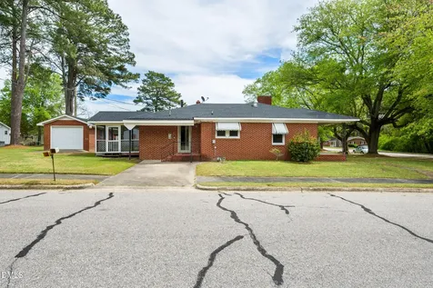 1108 Speight Street Tarboro NC 27886
