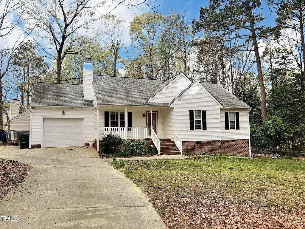 20 Hollyfield Lane Youngsville NC 27596