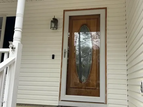 20 Hollyfield Lane Youngsville NC 27596