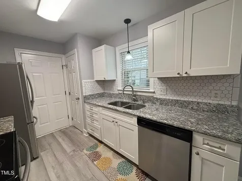 20 Hollyfield Lane Youngsville NC 27596