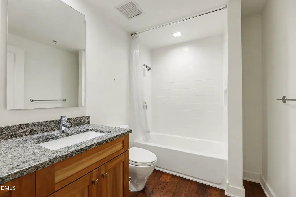 601 W Rosemary Chapel Hill NC 27516