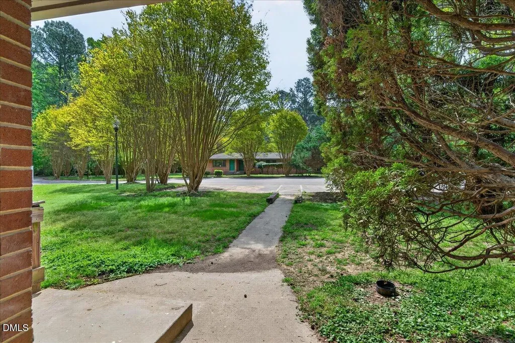 15 Shepherd Lane Chapel Hill NC 27514