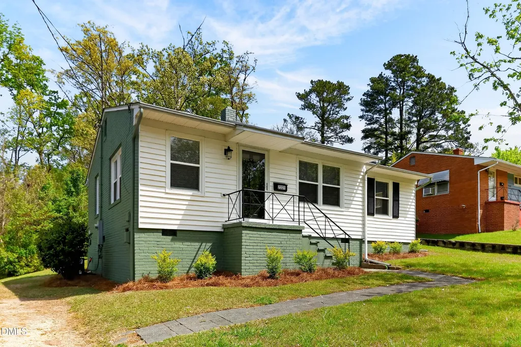 2331 Kennington Road Raleigh NC 27610
