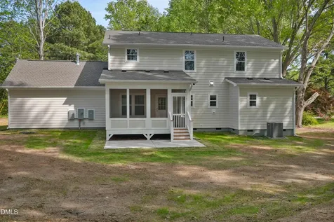 303 Edgewater Drive Broadway NC 27505