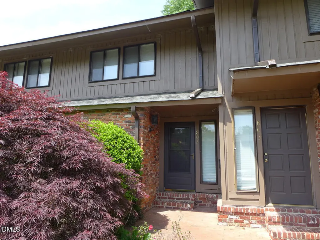 802 Oak Tree Drive Chapel Hill NC 27517