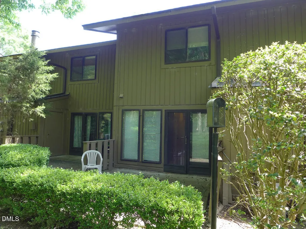 802 Oak Tree Drive Chapel Hill NC 27517