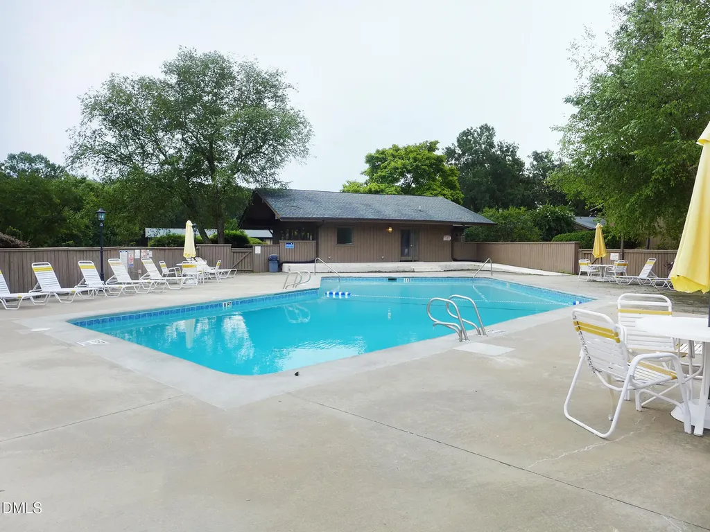 802 Oak Tree Drive Chapel Hill NC 27517