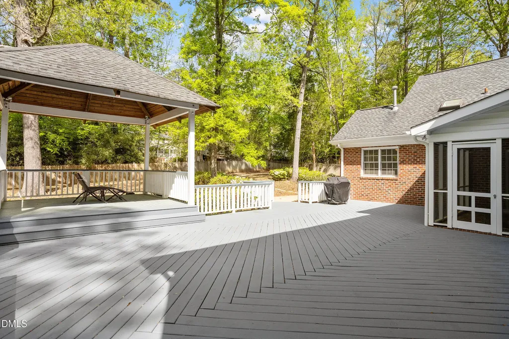 824 Pinehurst Drive Chapel Hill NC 27517
