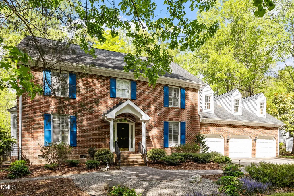 824 Pinehurst Drive Chapel Hill NC 27517