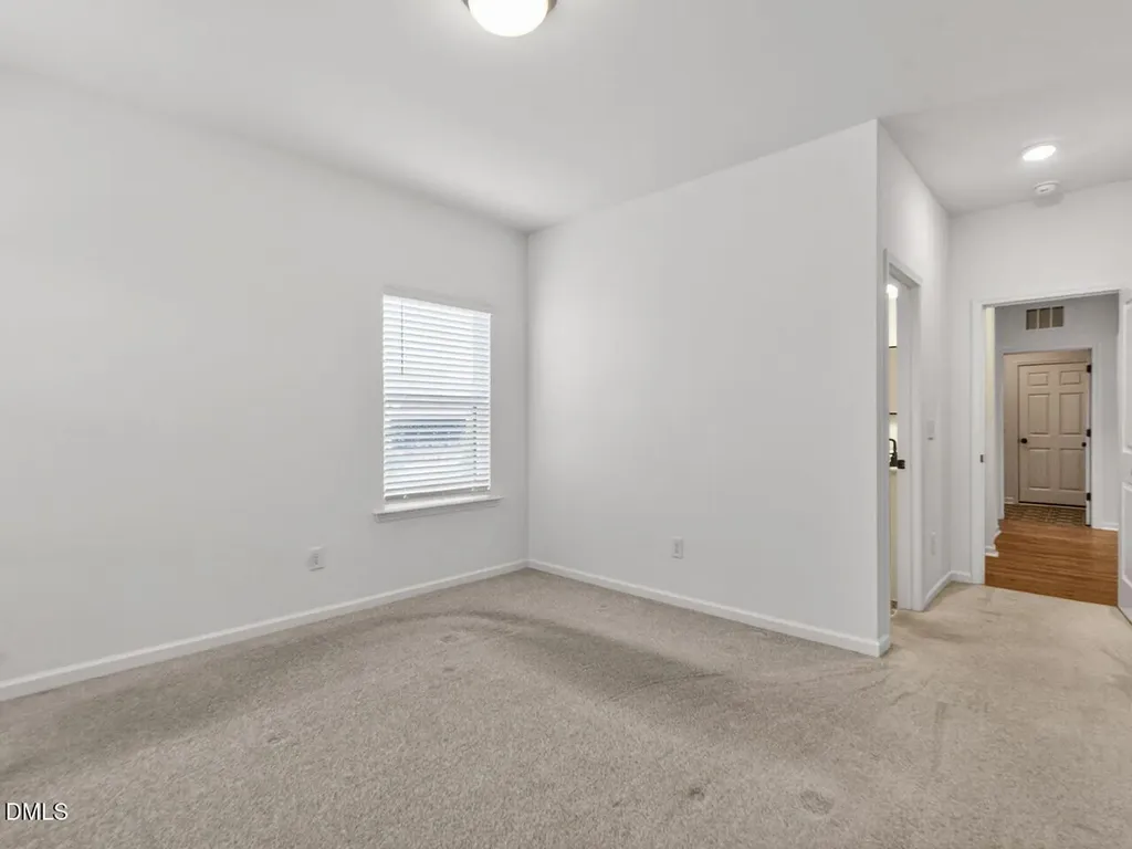 38 N District Avenue Clayton NC 27527