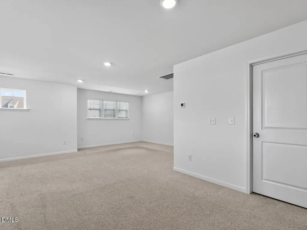 38 N District Avenue Clayton NC 27527
