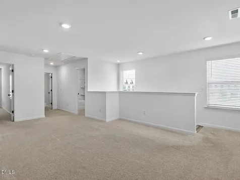 38 N District Avenue Clayton NC 27527