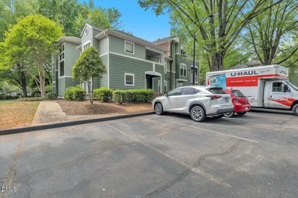 1201 Westview Lane Raleigh NC 27605