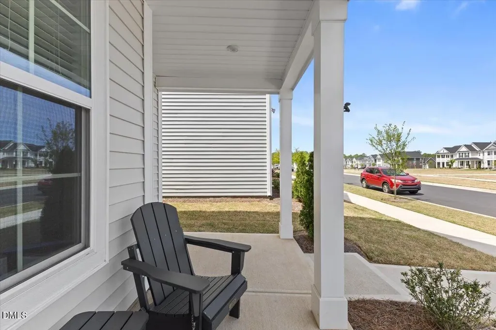 33 Pear Blossom Parkway Clayton NC 27520