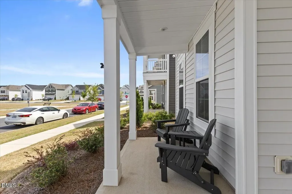 33 Pear Blossom Parkway Clayton NC 27520
