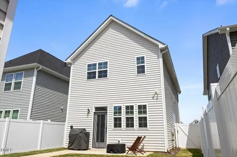 33 Pear Blossom Parkway Clayton NC 27520