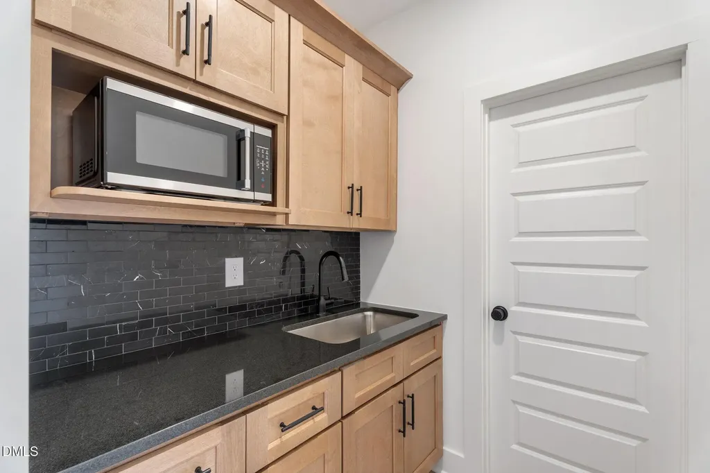 506 Glascock Street Raleigh NC 27604