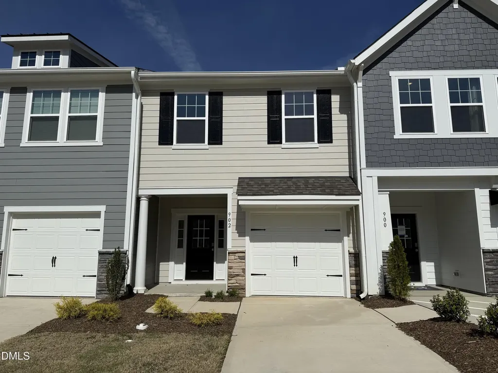 902 Kensley Grove Lane Fuquay Varina NC 27526