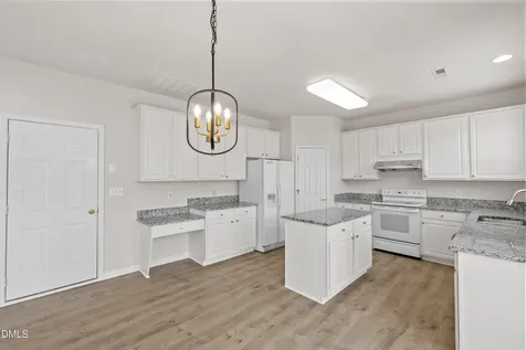 402 Sherwood Forest Place Cary NC 27519