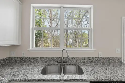 402 Sherwood Forest Place Cary NC 27519