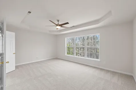 402 Sherwood Forest Place Cary NC 27519