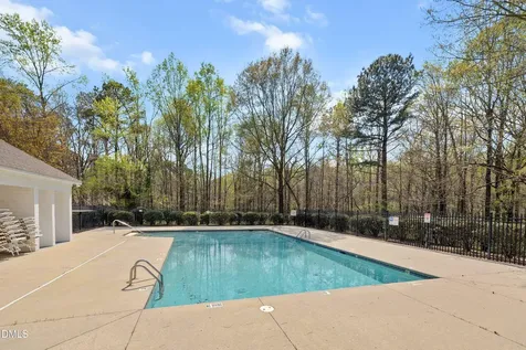 402 Sherwood Forest Place Cary NC 27519