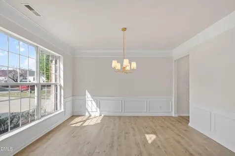 402 Sherwood Forest Place Cary NC 27519