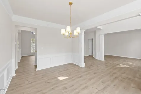 402 Sherwood Forest Place Cary NC 27519