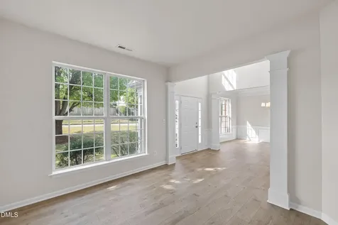 402 Sherwood Forest Place Cary NC 27519