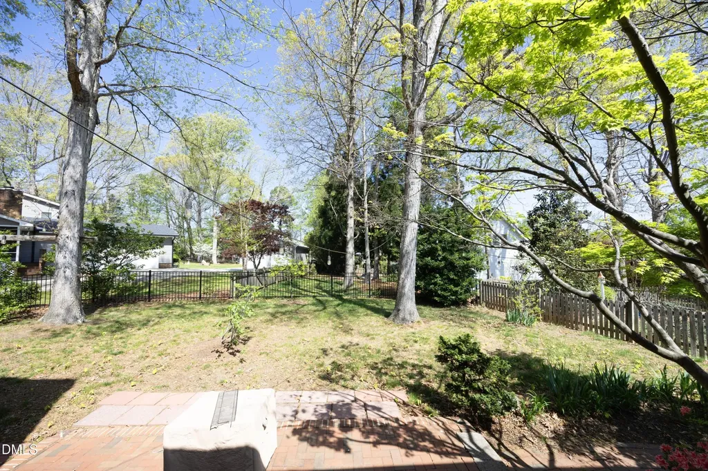 1427 Moosecreek Drive Raleigh NC 27614