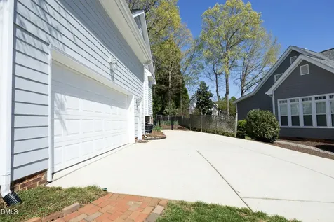 1427 Moosecreek Drive Raleigh NC 27614