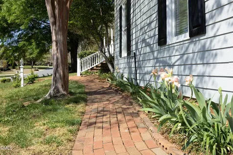 1427 Moosecreek Drive Raleigh NC 27614
