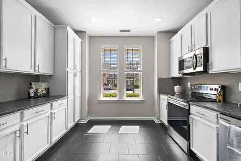 120 Point Comfort Lane Cary NC 27519