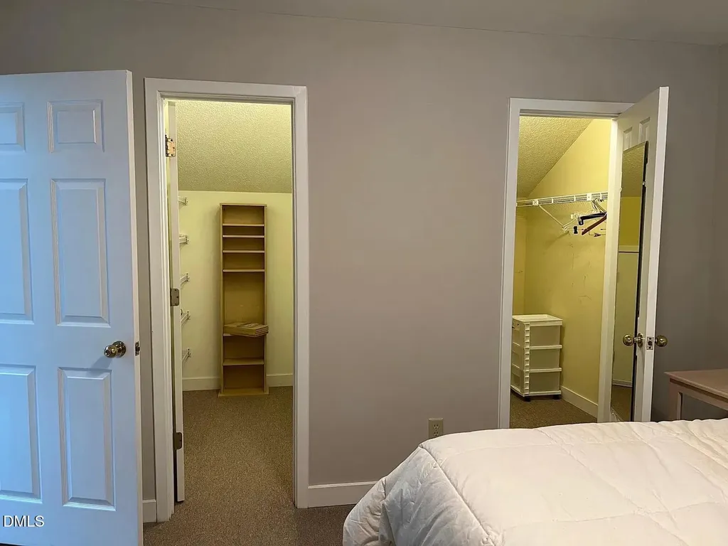 23 Bloomsbury Court Chapel Hill NC 27517