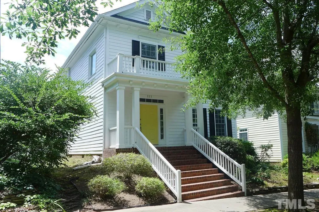 111 Tharrington Drive Chapel Hill NC 27516