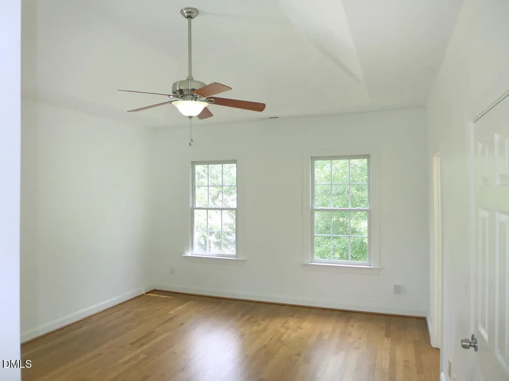 111 Tharrington Drive Chapel Hill NC 27516