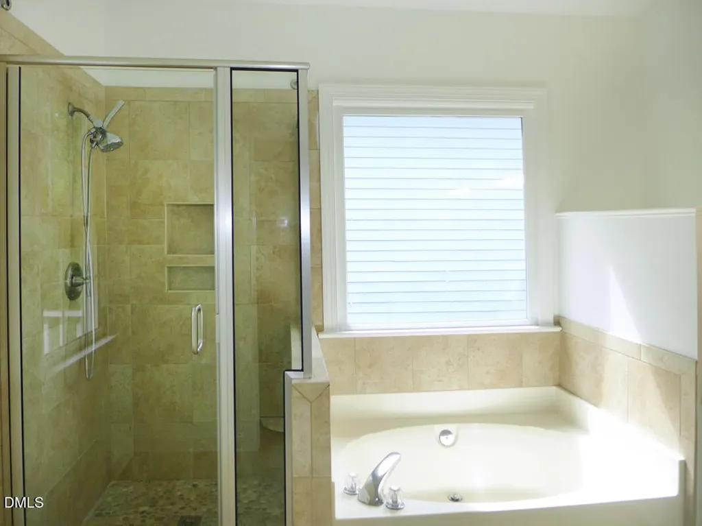 111 Tharrington Drive Chapel Hill NC 27516