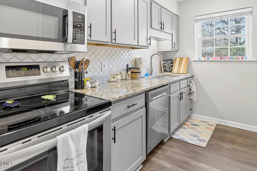 6467 New Market Way Raleigh NC 27615