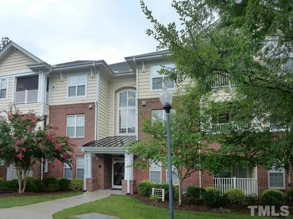 922 Providence Glen Drive Chapel Hill NC 27514