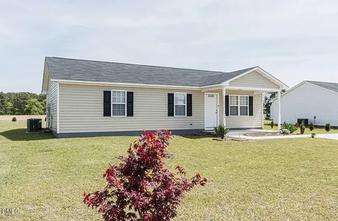 2411 Heath Lane Tarboro NC 27886
