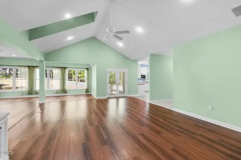 104 Greenside Lane Sanford NC 27332