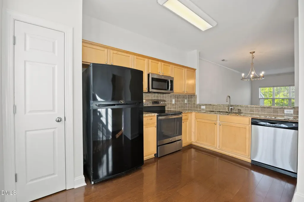 183 Lumina Place Holly Springs NC 27540