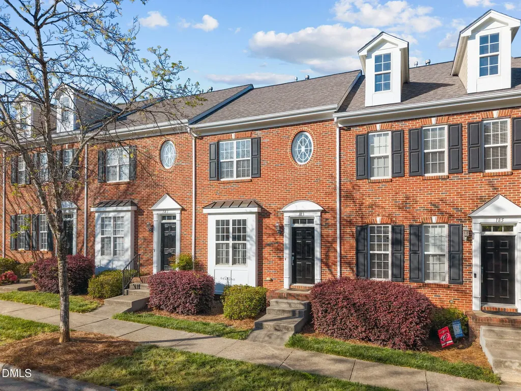 183 Lumina Place Holly Springs NC 27540
